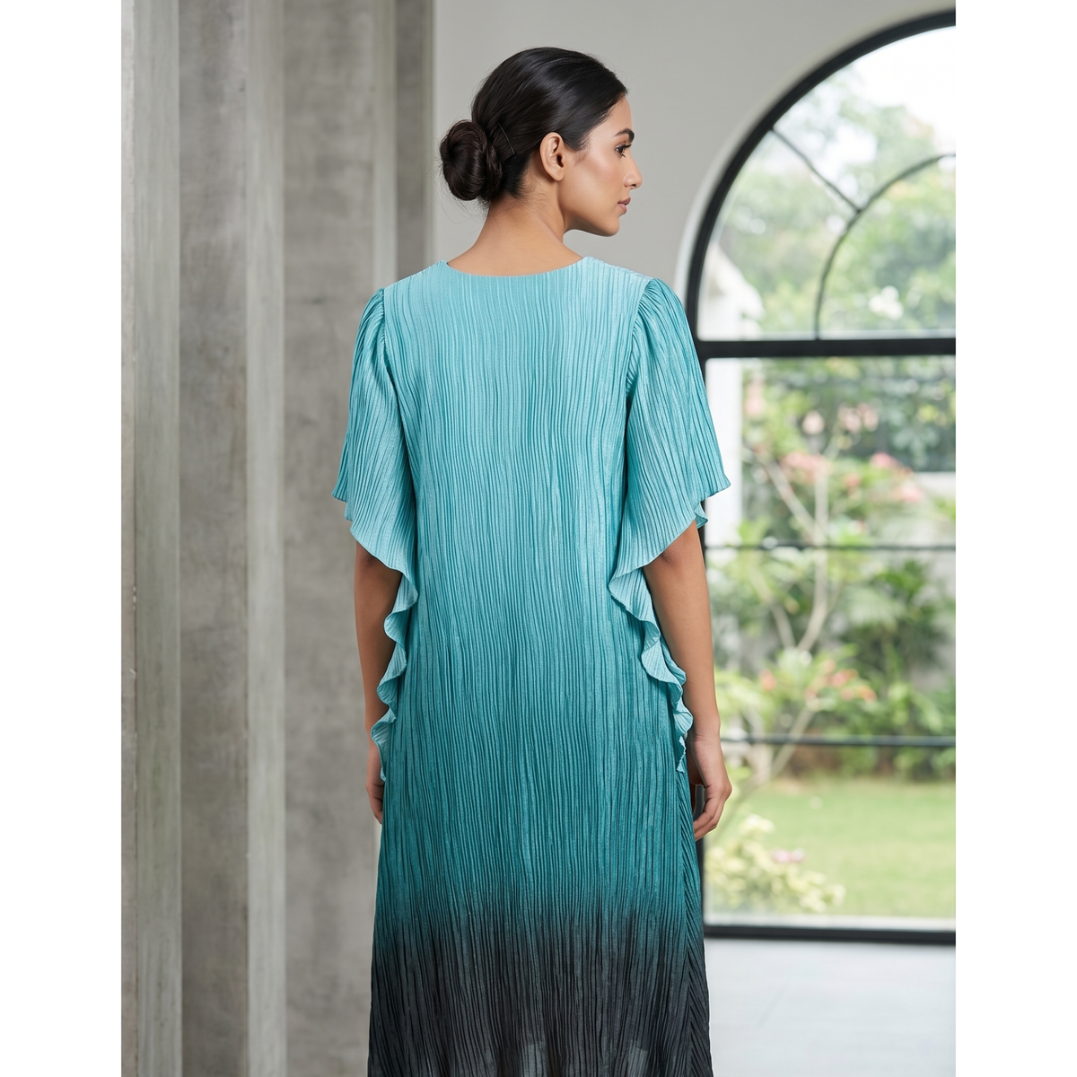Women's Ombre Pleated Midi Aqua Blue Dress