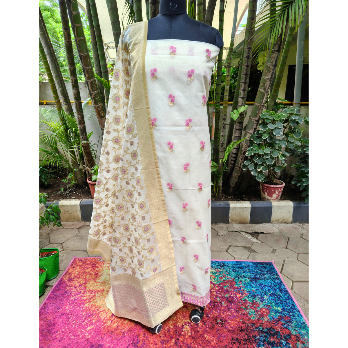 Premium Dhaka Cotton Unstitched Suit Material with Floral Buti & Woven Dupatta